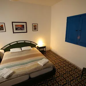 Sol Y Mar Surf Camp Hostel Corralejo